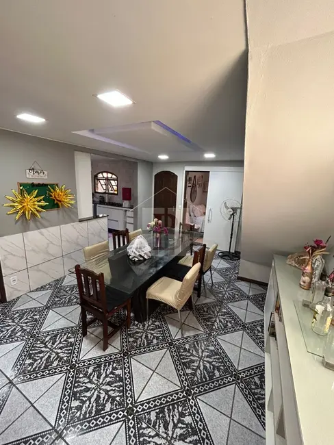 Foto 3 de Casa com 3 quartos à venda, 140m2 em Piratininga, Niteroi - RJ