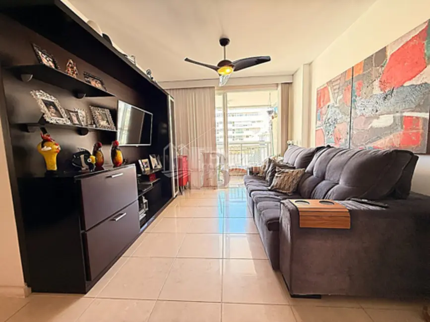 Foto 3 de Apartamento com 3 quartos à venda, 140m2 em Icaraí, Niteroi - RJ