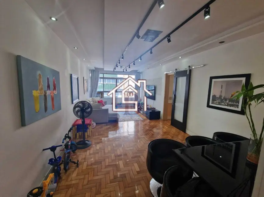 Apartamento com 3 quartos à venda, 123m2 em Icaraí, Niteroi - RJ - imagem 6 Foto 6 de Apartamento com 3 quartos à venda, 123m2 em Icaraí, Niteroi - RJ