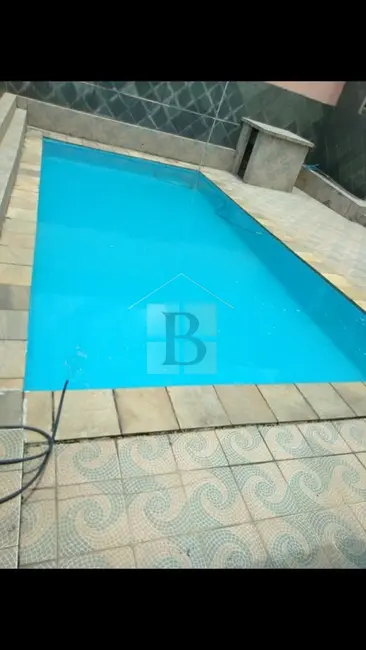 Foto 3 de Casa com 4 quartos à venda, 360m2 em Mutuá, Sao Goncalo - RJ