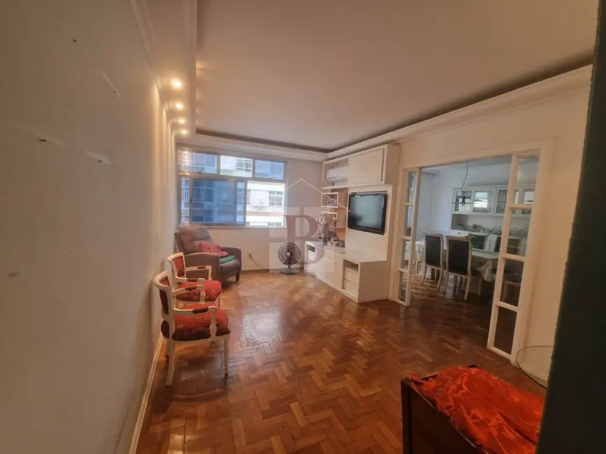 Apartamento com 3 quartos à venda, 100m2 em Icaraí, Niteroi - RJ - imagem 3 Foto 3 de Apartamento com 3 quartos à venda, 100m2 em Icaraí, Niteroi - RJ