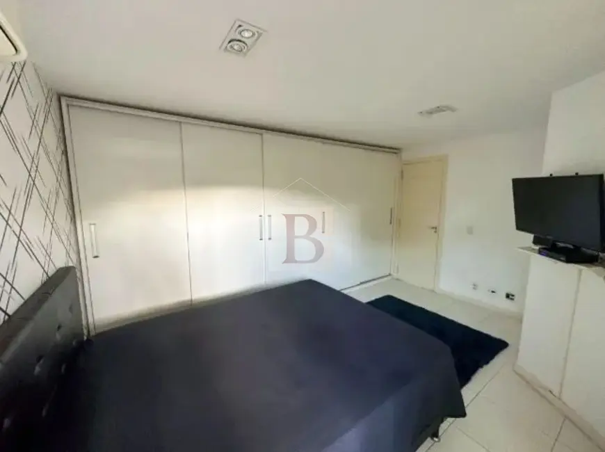 Foto 8 de Casa de Condomínio com 3 quartos à venda, 180m2 em Camboinhas, Niteroi - RJ