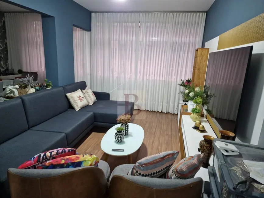 Foto 1 de Apartamento com 2 quartos à venda, 140m2 em Icaraí, Niteroi - RJ