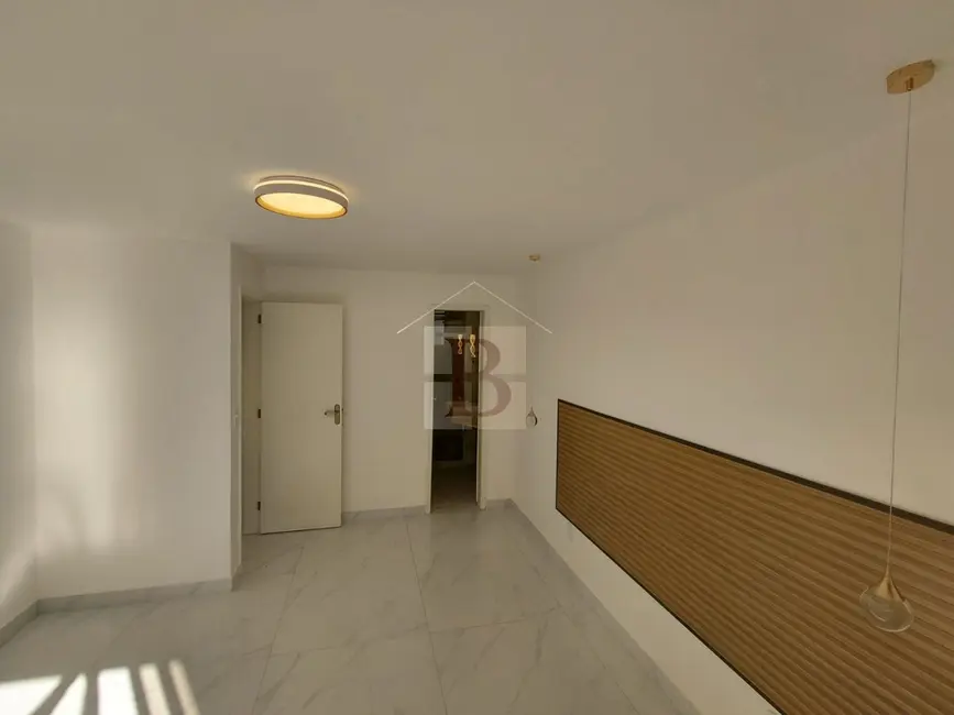 Foto 3 de Apartamento com 3 quartos à venda, 120m2 em Icaraí, Niteroi - RJ