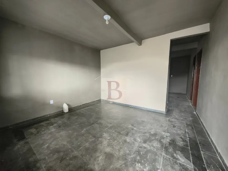 Foto 3 de Casa de Condomínio com 3 quartos à venda, 120m2 em Sao Goncalo - RJ