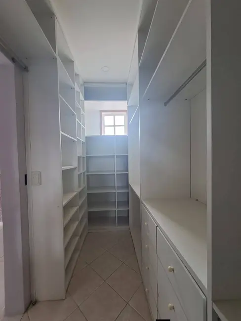 Foto 9 de Casa de Condomínio com 4 quartos à venda, 150m2 em Rio do Ouro, Niteroi - RJ