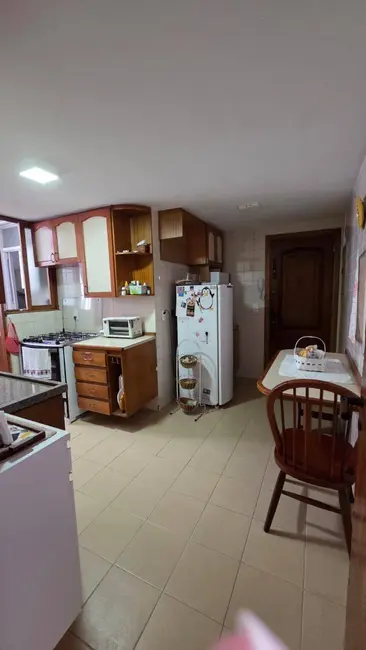 Foto 5 de Apartamento com 2 quartos à venda e para alugar, 133m2 em Icaraí, Niteroi - RJ