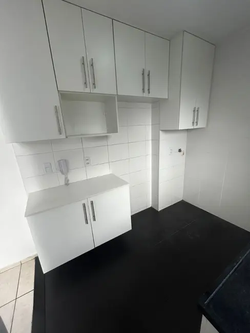 Foto 3 de Apartamento com 2 quartos à venda e para alugar, 40m2 em Vila Lage, Sao Goncalo - RJ