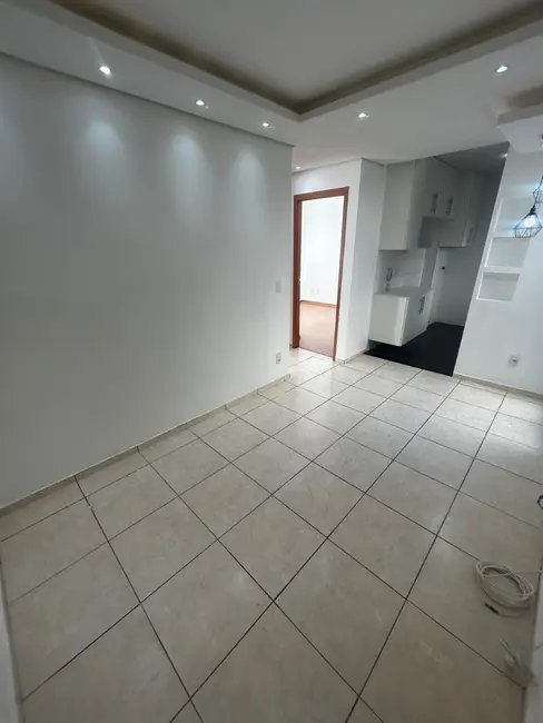 Foto 7 de Apartamento com 2 quartos à venda e para alugar, 40m2 em Vila Lage, Sao Goncalo - RJ