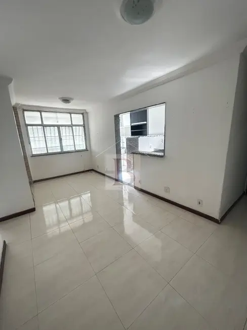 Foto 3 de Apartamento com 2 quartos para alugar, 50m2 em Colubande, Sao Goncalo - RJ