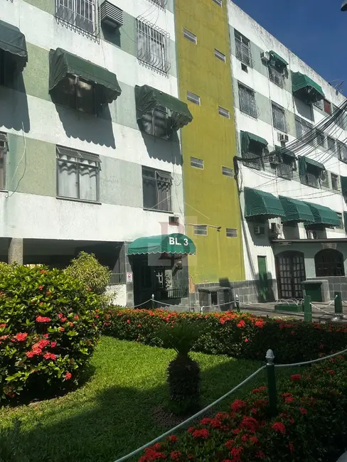 Foto 2 de Apartamento com 2 quartos para alugar, 50m2 em Colubande, Sao Goncalo - RJ