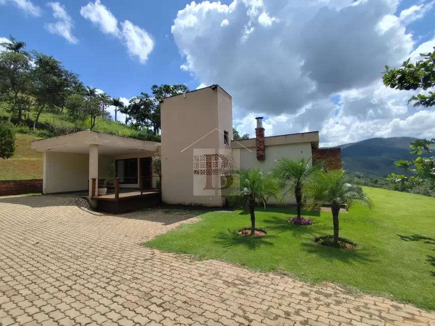 Foto 6 de Sítio / Rancho com 4 quartos à venda e para alugar, 340m2 em Centro, Moeda - MG