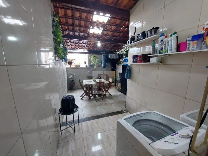 Foto 9 de Casa com 2 quartos à venda, 70m2 em Zé Garoto, Sao Goncalo - RJ