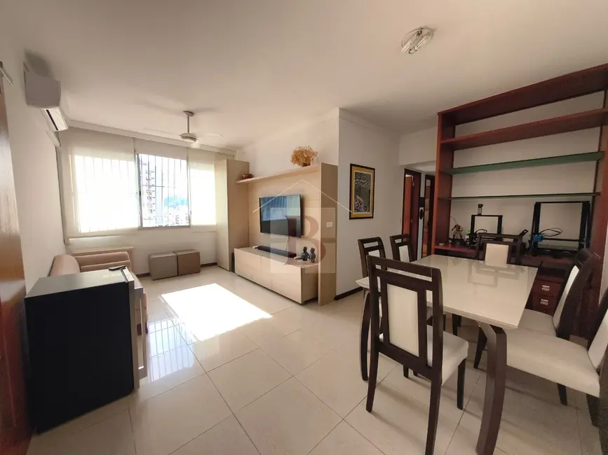Apartamento com 3 quartos à venda, 110m2 em Icaraí, Niteroi - RJ - imagem 4 Foto 4 de Apartamento com 3 quartos à venda, 110m2 em Icaraí, Niteroi - RJ