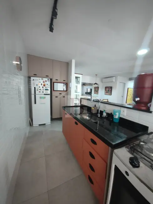 Apartamento com 3 quartos à venda, 95m2 em Icaraí, Niteroi - RJ - imagem 6 Foto 6 de Apartamento com 3 quartos à venda, 95m2 em Icaraí, Niteroi - RJ