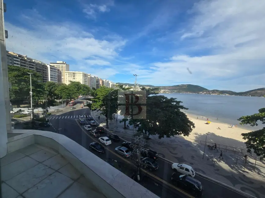 Apartamento com 4 quartos à venda, 289m2 em Icaraí, Niteroi - RJ - imagem 2 Foto 2 de Apartamento com 4 quartos à venda, 289m2 em Icaraí, Niteroi - RJ