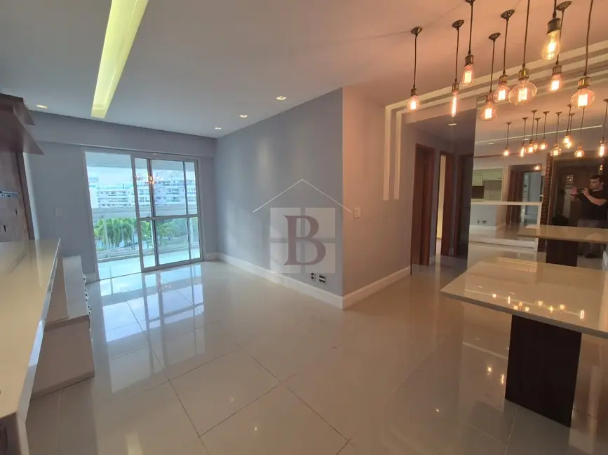 Foto 4 de Apartamento com 3 quartos à venda, 99m2 em Camboinhas, Niteroi - RJ