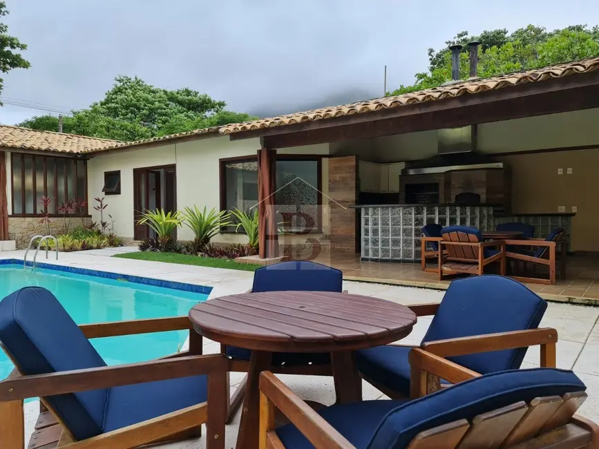 Foto 2 de Casa com 5 quartos à venda, 600m2 em Itacoatiara, Niteroi - RJ