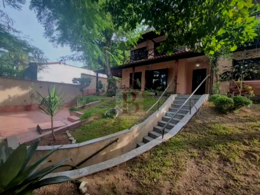Casa de Condomínio com 4 quartos à venda, 385m2 em Colubande, Sao Goncalo - RJ - imagem 1 Foto 1 de Casa de Condomínio com 4 quartos à venda, 385m2 em Colubande, Sao Goncalo - RJ