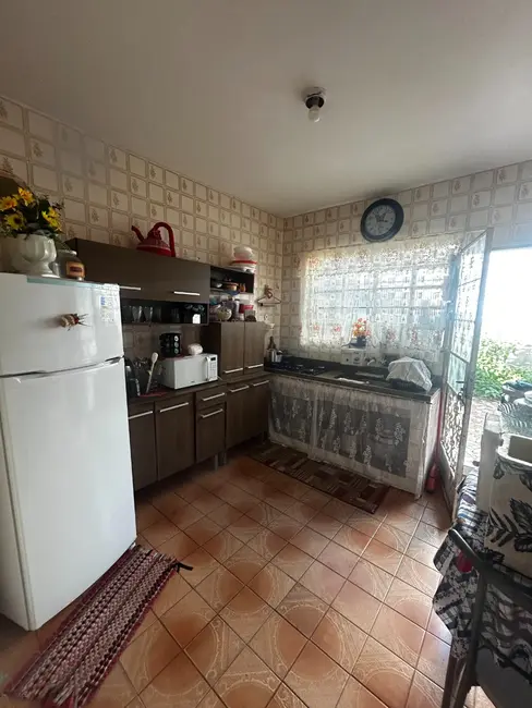 Casa com 3 quartos à venda, 100m2 em Neves (Neves), Sao Goncalo - RJ - imagem 3 Foto 3 de Casa com 3 quartos à venda, 100m2 em Neves (Neves), Sao Goncalo - RJ