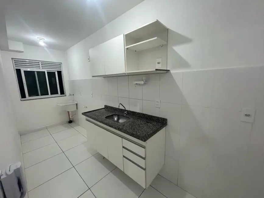 Apartamento com 3 quartos para alugar, 75m2 em Rio do Ouro, Sao Goncalo - RJ - imagem 1 Foto 1 de Apartamento com 3 quartos para alugar, 75m2 em Rio do Ouro, Sao Goncalo - RJ