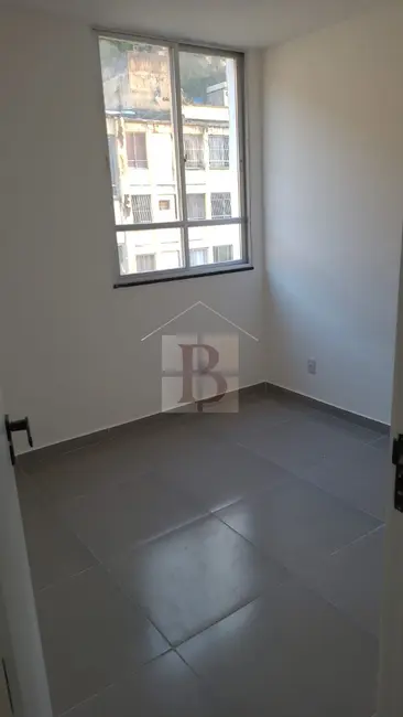 Apartamento com 2 quartos à venda, 50m2 em Santa Rosa, Niteroi - RJ - imagem 2 Foto 2 de Apartamento com 2 quartos à venda, 50m2 em Santa Rosa, Niteroi - RJ