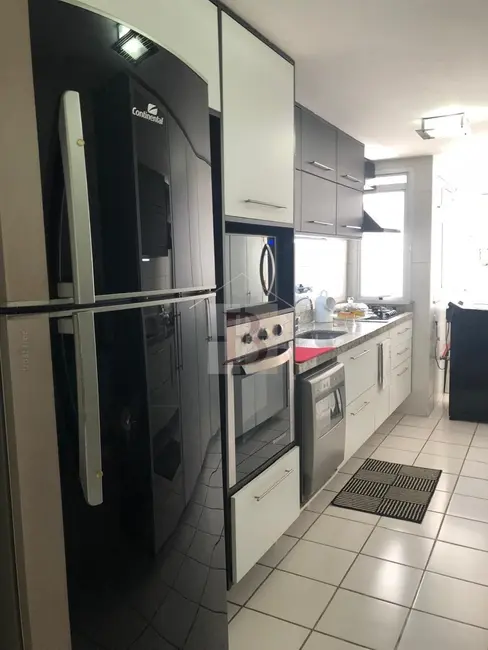 Apartamento com 2 quartos à venda, 92m2 em Icaraí, Niteroi - RJ - imagem 8 Foto 8 de Apartamento com 2 quartos à venda, 92m2 em Icaraí, Niteroi - RJ