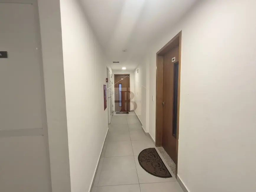 Foto 2 de Apartamento com 3 quartos à venda, 97m2 em Piratininga, Niteroi - RJ