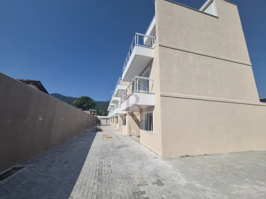 Foto 9 de Casa de Condomínio com 4 quartos à venda, 130m2 em Engenho do Mato, Niteroi - RJ