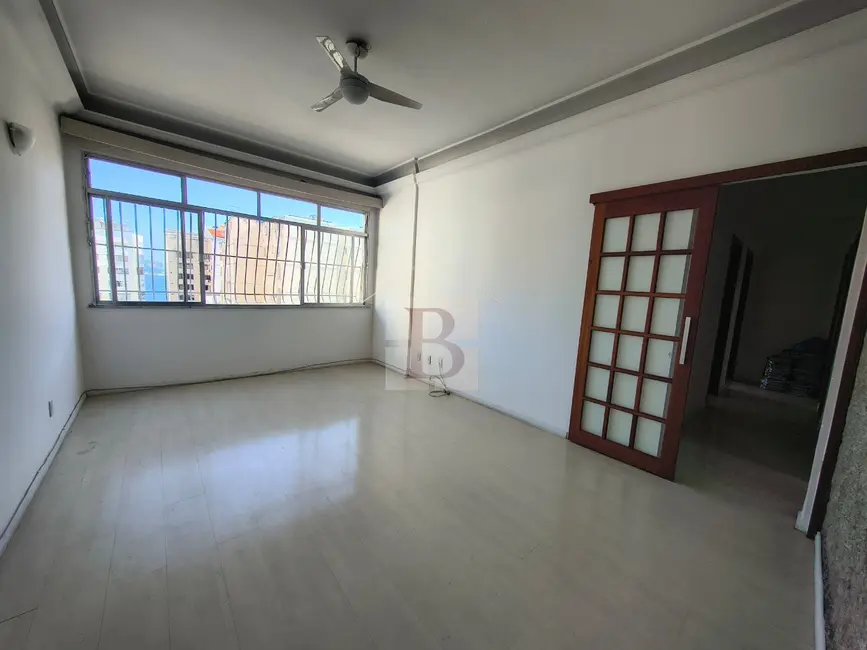 Apartamento com 3 quartos à venda, 100m2 em Icaraí, Niteroi - RJ - imagem 4 Foto 4 de Apartamento com 3 quartos à venda, 100m2 em Icaraí, Niteroi - RJ
