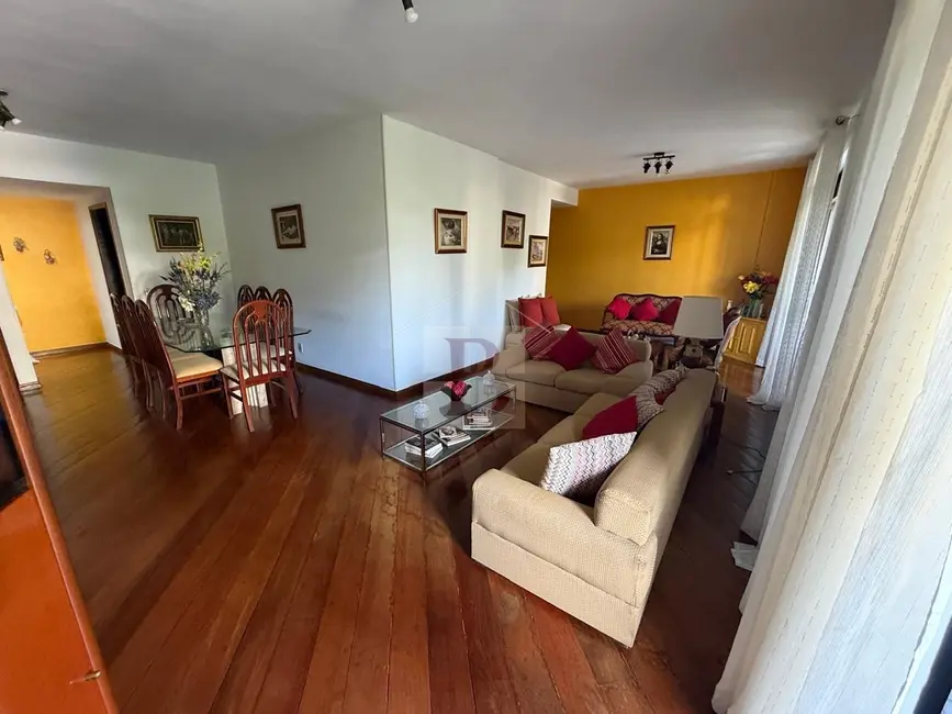 Foto 1 de Apartamento com 3 quartos à venda, 190m2 em Santa Rosa, Niteroi - RJ