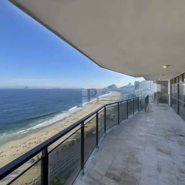 Apartamento com 4 quartos à venda, 270m2 em Copacabana, Rio De Janeiro - RJ - imagem 1 Foto 1 de Apartamento com 4 quartos à venda, 270m2 em Copacabana, Rio De Janeiro - RJ