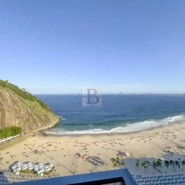 Apartamento com 4 quartos à venda, 270m2 em Copacabana, Rio De Janeiro - RJ - imagem 3 Foto 3 de Apartamento com 4 quartos à venda, 270m2 em Copacabana, Rio De Janeiro - RJ