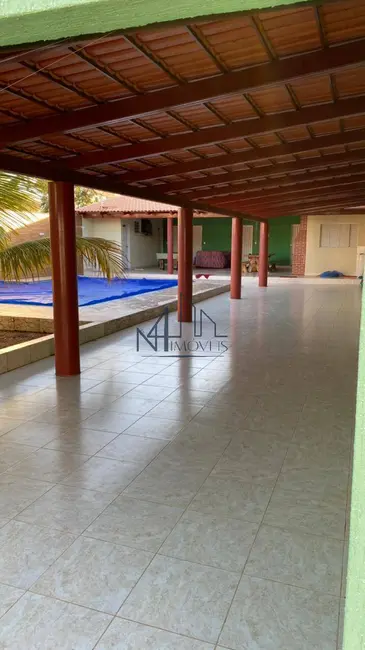 Foto 1 de Casa com 4 quartos à venda, 416m2 em Aruana - GO