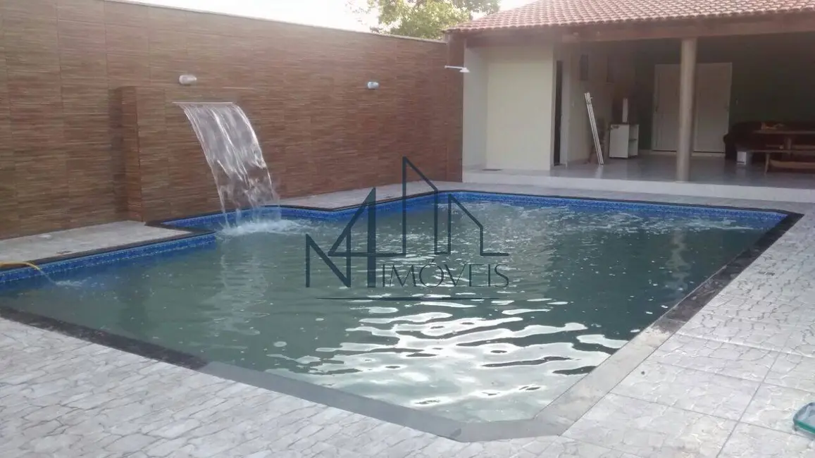 Foto 2 de Casa com 4 quartos à venda, 416m2 em Aruana - GO