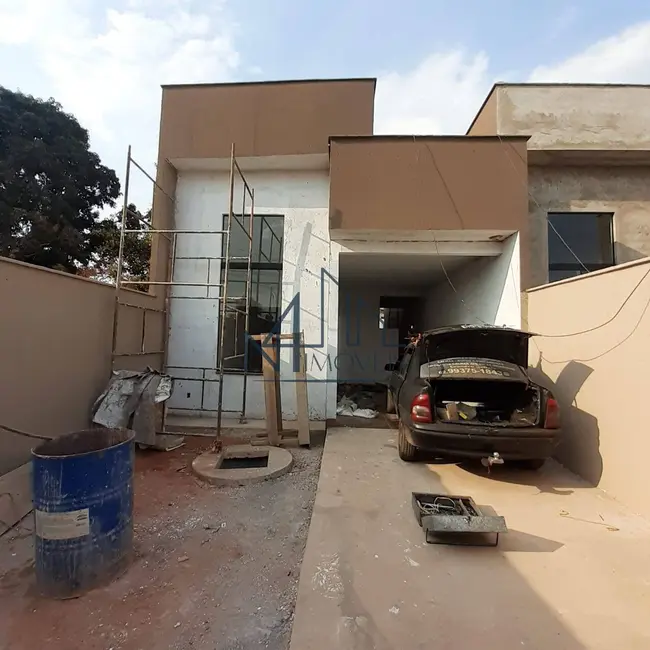 Foto 1 de Casa com 2 quartos à venda, 180m2 em Jardim Miramar, Aparecida De Goiania - GO