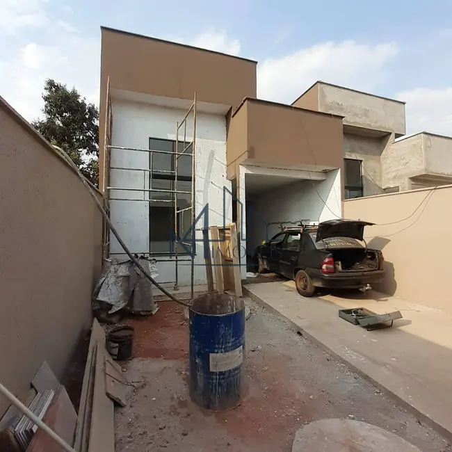 Foto 2 de Casa com 2 quartos à venda, 180m2 em Jardim Miramar, Aparecida De Goiania - GO
