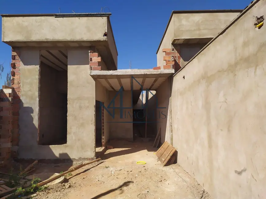 Foto 1 de Casa com 3 quartos à venda, 180m2 em Retiro do Bosque, Aparecida De Goiania - GO