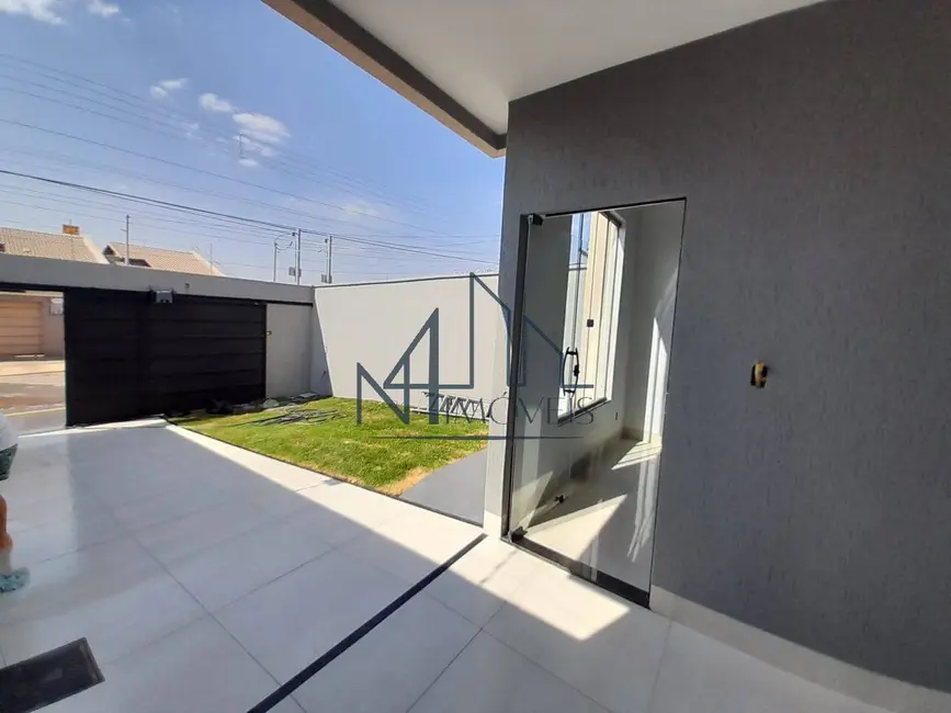 Casa com 3 quartos à venda, 180m2 em Residencial Solar Central Park, Aparecida De Goiania - GO - imagem 3 Foto 3 de Casa com 3 quartos à venda, 180m2 em Residencial Solar Central Park, Aparecida De Goiania - GO