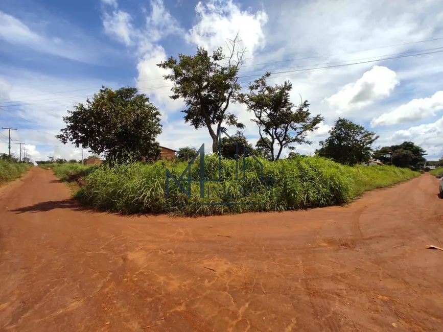 Foto 1 de Terreno / Lote à venda, 455m2 em Hidrolandia - GO
