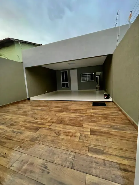 Foto 1 de Casa com 3 quartos à venda, 180m2 em Parque Anhanguera, Goiania - GO