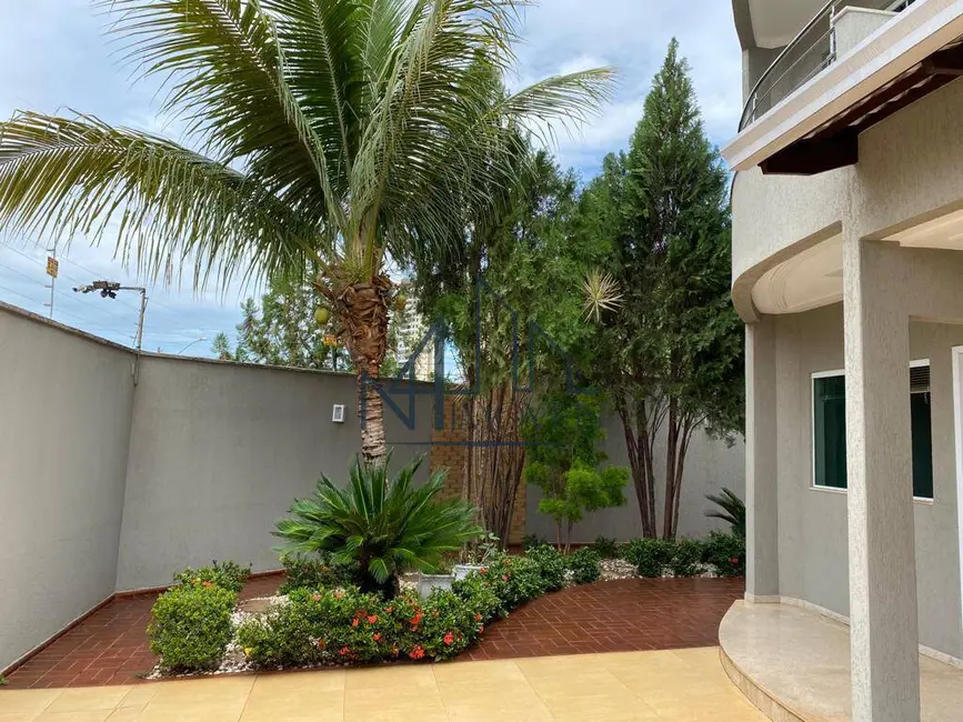 Foto 3 de Sobrado com 3 quartos à venda, 260m2 em Setor Sudoeste, Goiania - GO