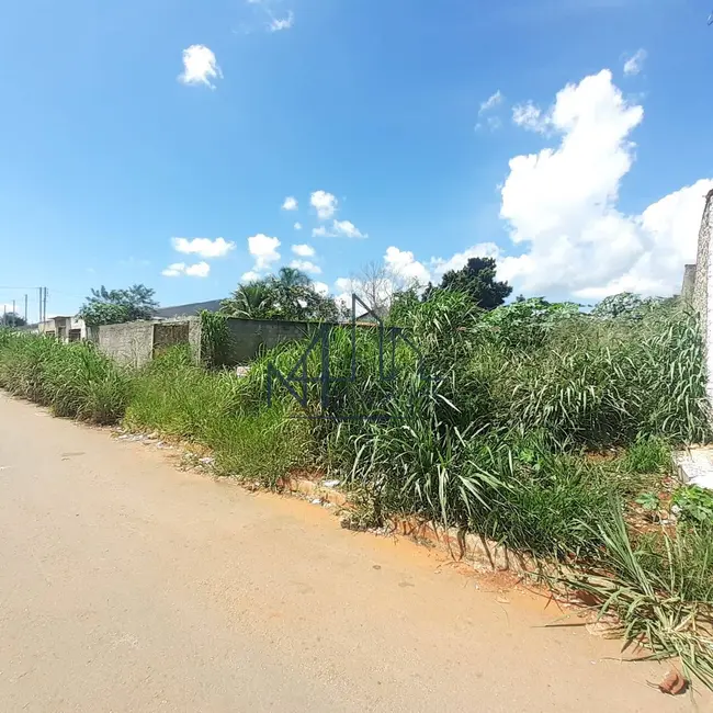 Foto 2 de Terreno / Lote à venda, 360m2 em Jardim das Acácias, Aparecida De Goiania - GO