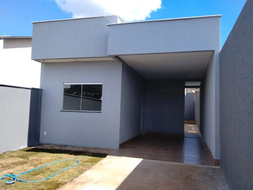 Foto 1 de Casa com 2 quartos à venda, 180m2 em Residencial Solar Central Park, Aparecida De Goiania - GO