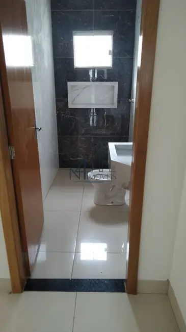 Casa com 3 quartos à venda, 210m2 em Jardim Boa Esperança, Aparecida De Goiania - GO - imagem 5 Foto 5 de Casa com 3 quartos à venda, 210m2 em Jardim Boa Esperança, Aparecida De Goiania - GO