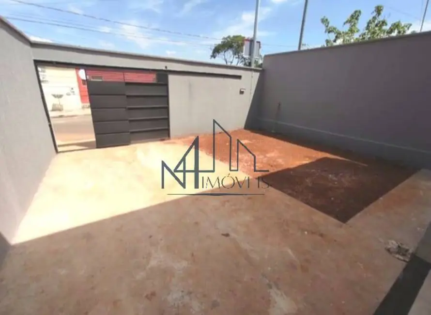 Foto 2 de Casa com 3 quartos à venda, 180m2 em Jardim Miramar, Aparecida De Goiania - GO