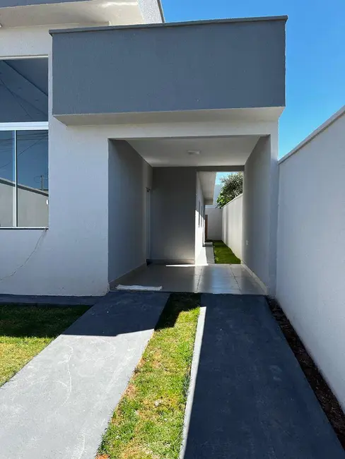 Foto 2 de Casa com 3 quartos à venda, 180m2 em Setor Serra Dourada - 2ª Etapa, Aparecida De Goiania - GO