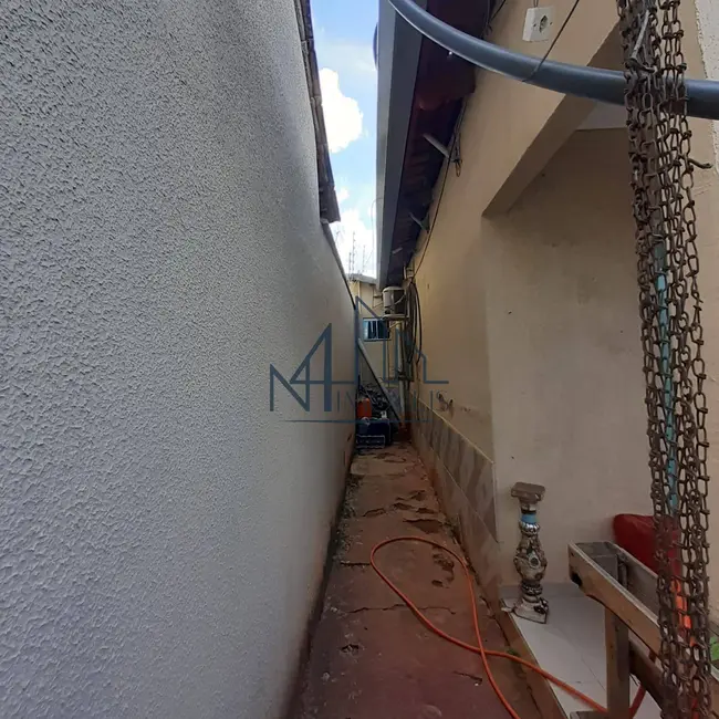 Foto 5 de Casa com 4 quartos à venda, 360m2 em Residencial Village Garavelo, Aparecida De Goiania - GO