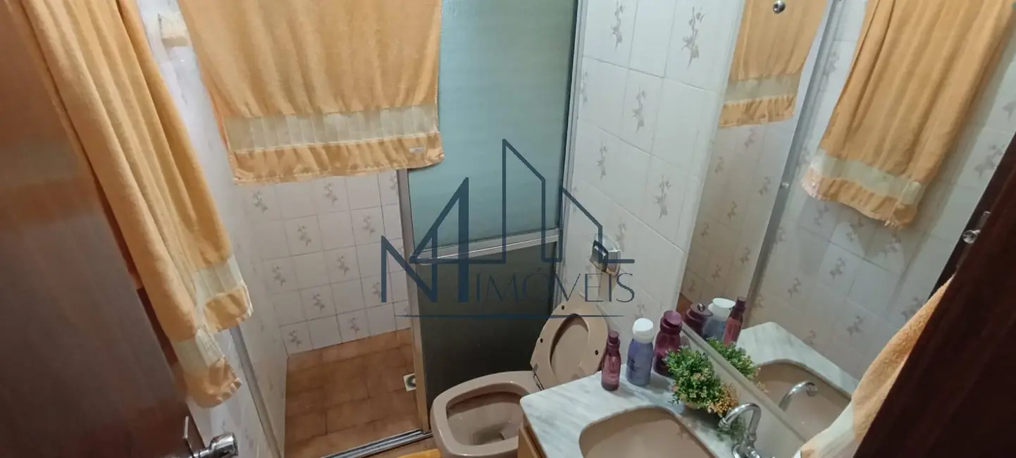 Foto 5 de Casa com 3 quartos à venda, 405m2 em Setor Araguaia, Aparecida De Goiania - GO