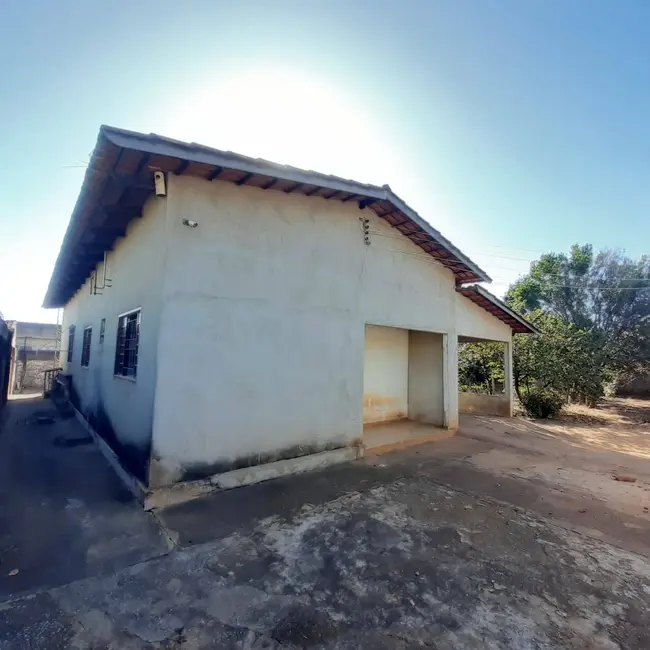 Foto 2 de Casa com 3 quartos à venda, 405m2 em Setor Araguaia, Aparecida De Goiania - GO
